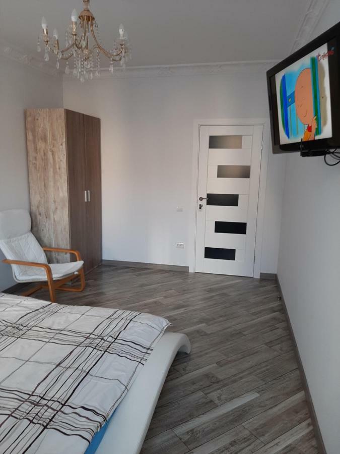 Apartment in Serbska Lviv Bagian luar foto