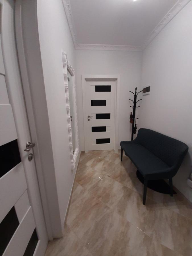 Apartment in Serbska Lviv Bagian luar foto